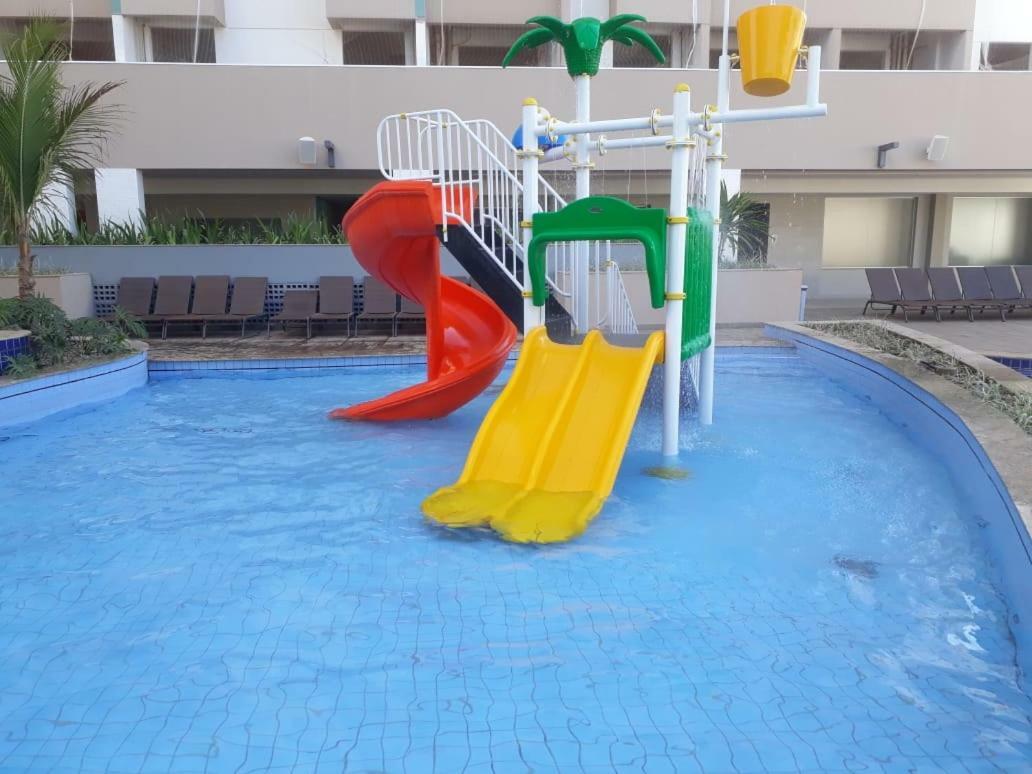 Olimpia Park Resort - 100M Do Parque Thermas Dos Laranjais المظهر الخارجي الصورة